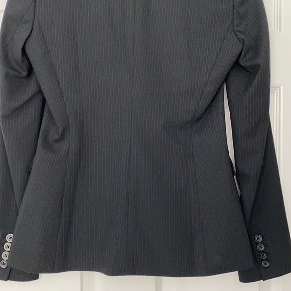 Elie Tahari Black Micro Pinstripe Suit Blazer Jacket Size 2 - Picture 7 of 13